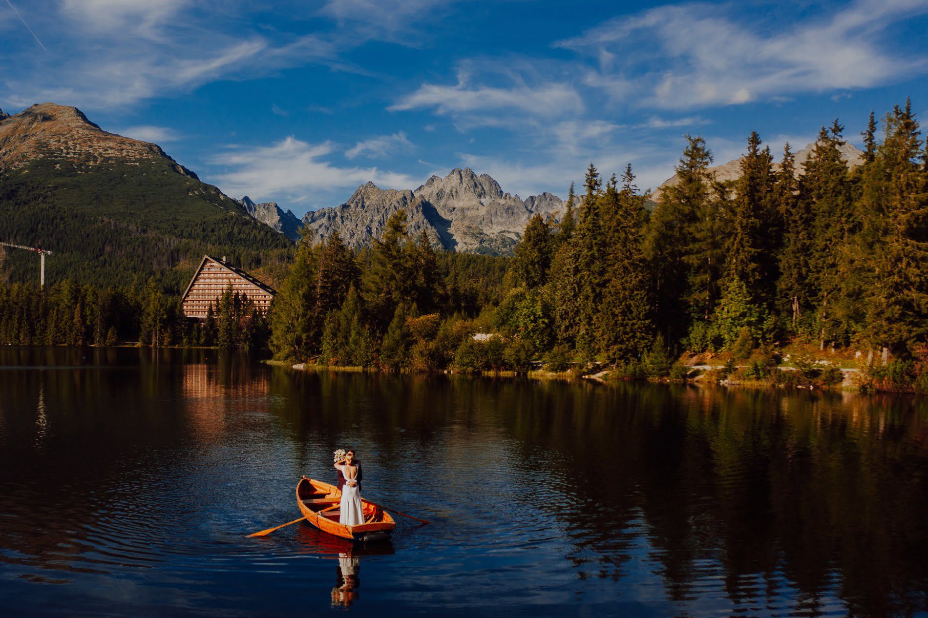 Sesja ślubna Szczyrbskie Jezioro Tatry 2 Sesja ślubna Szczyrbskie Jezioro