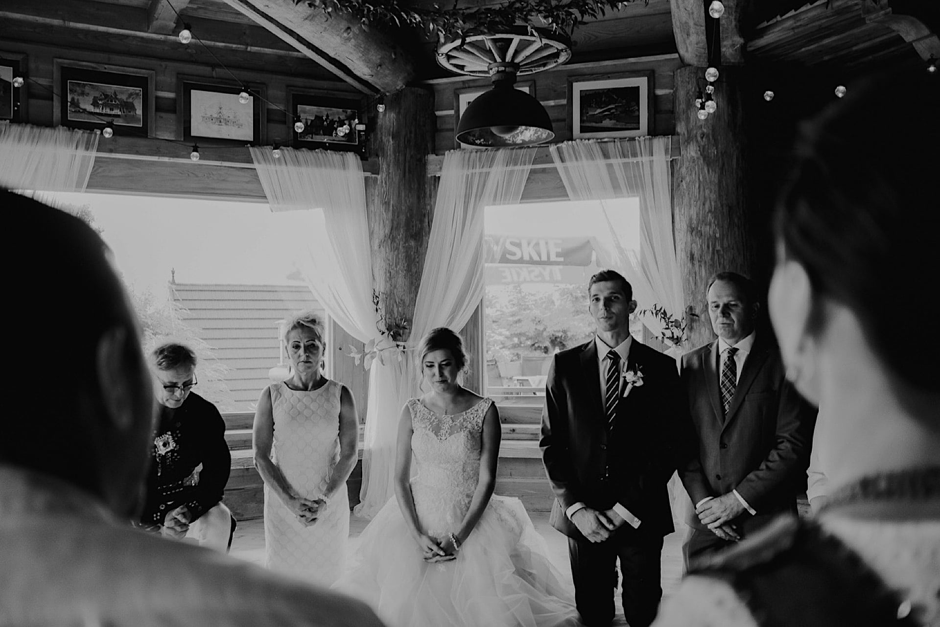 1december 06 2019 20