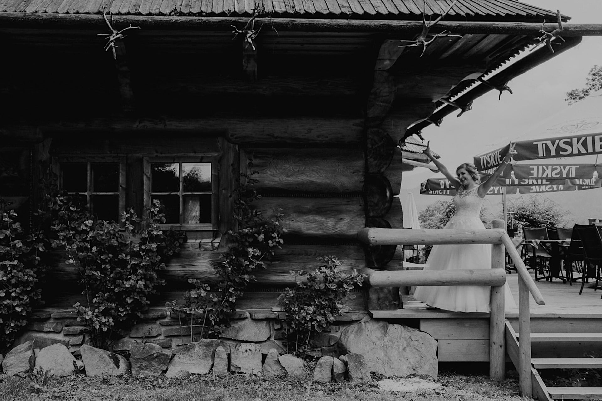 1december 06 2019 24