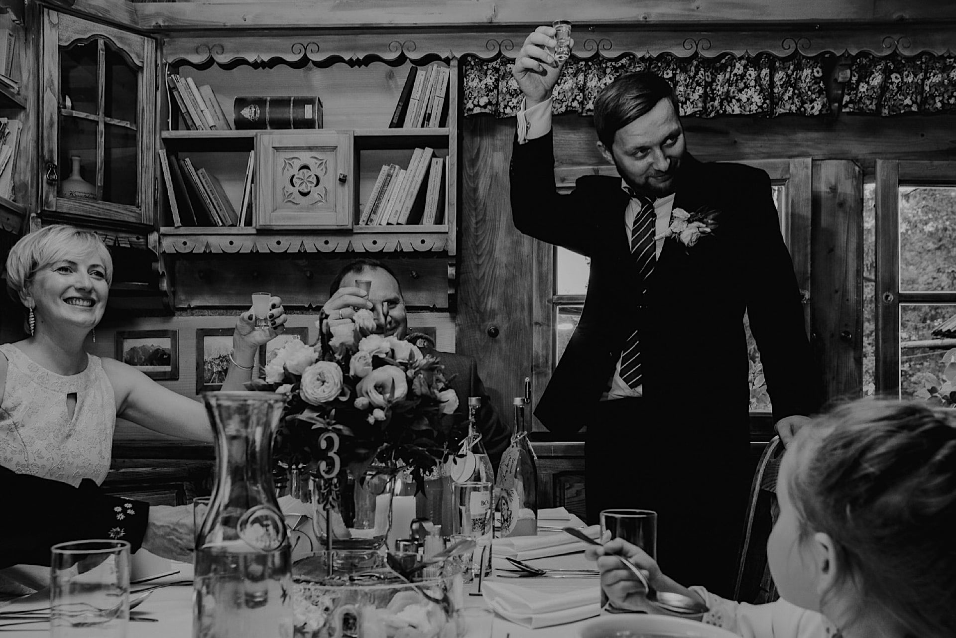 1december 06 2019 82