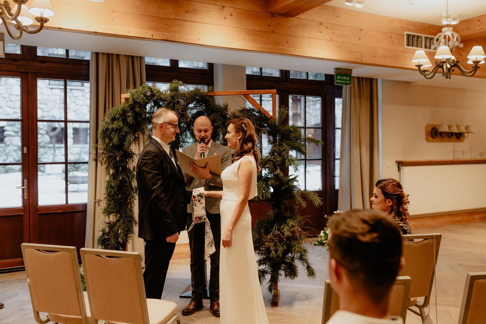 anna thomas 22 12 2018 362