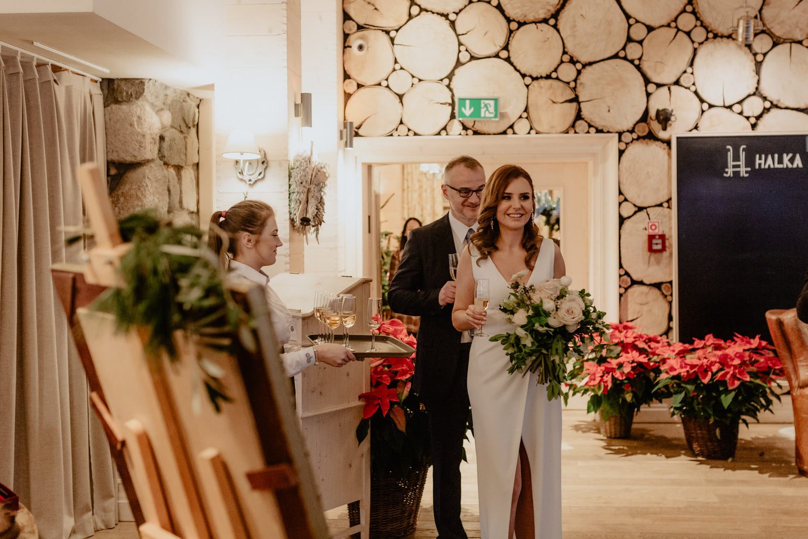 anna thomas 22 12 2018 451