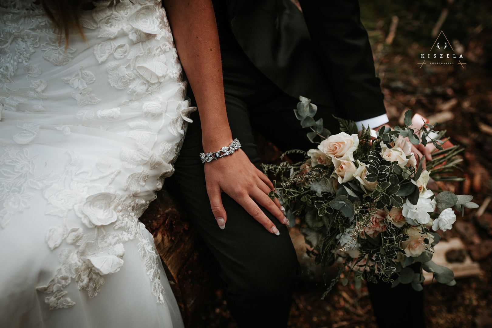 sesja ślubna w lesie