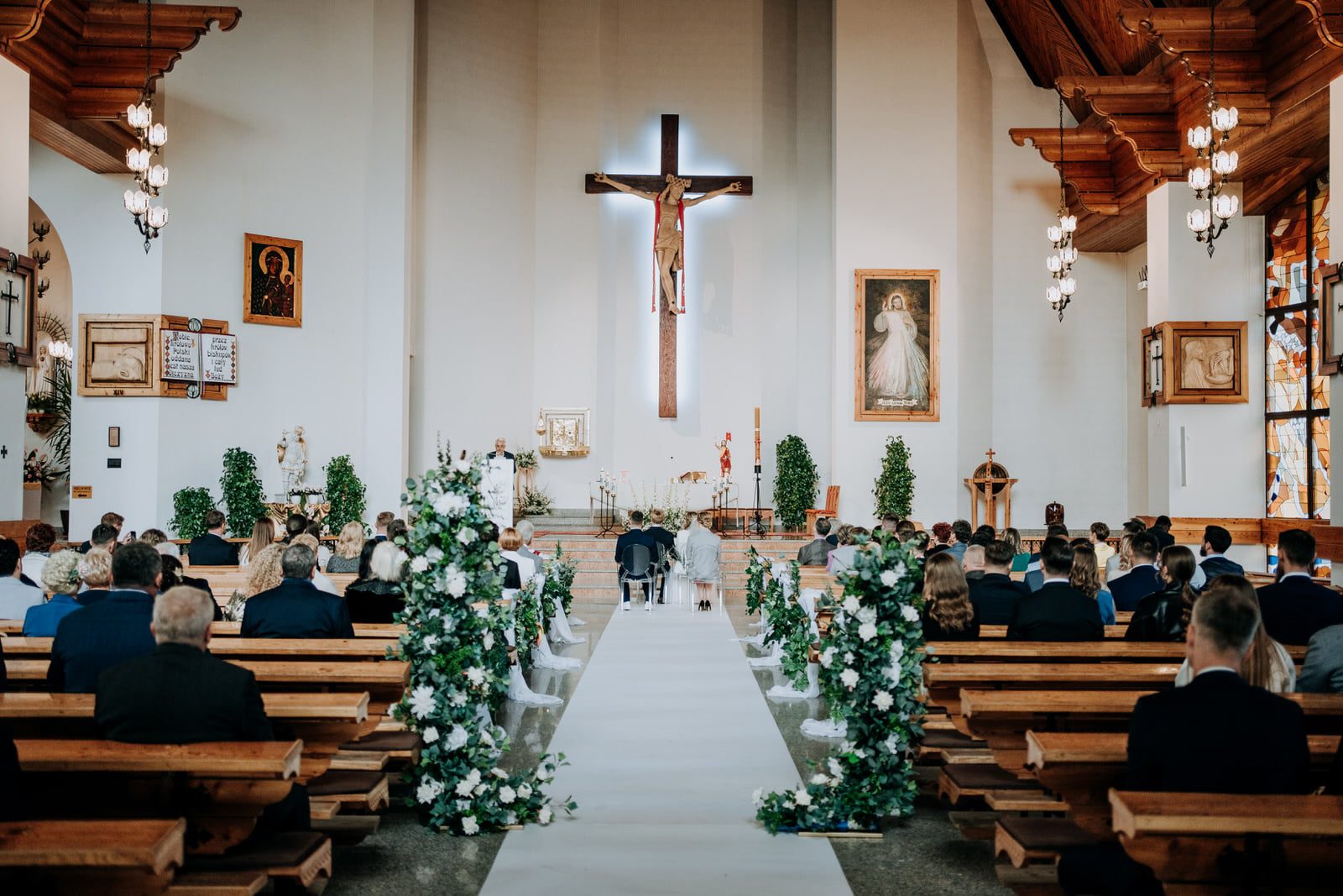 A7V02151Kośćiół św krzyża w Zakopanem 49 Kośćiół św krzyża w Zakopanem