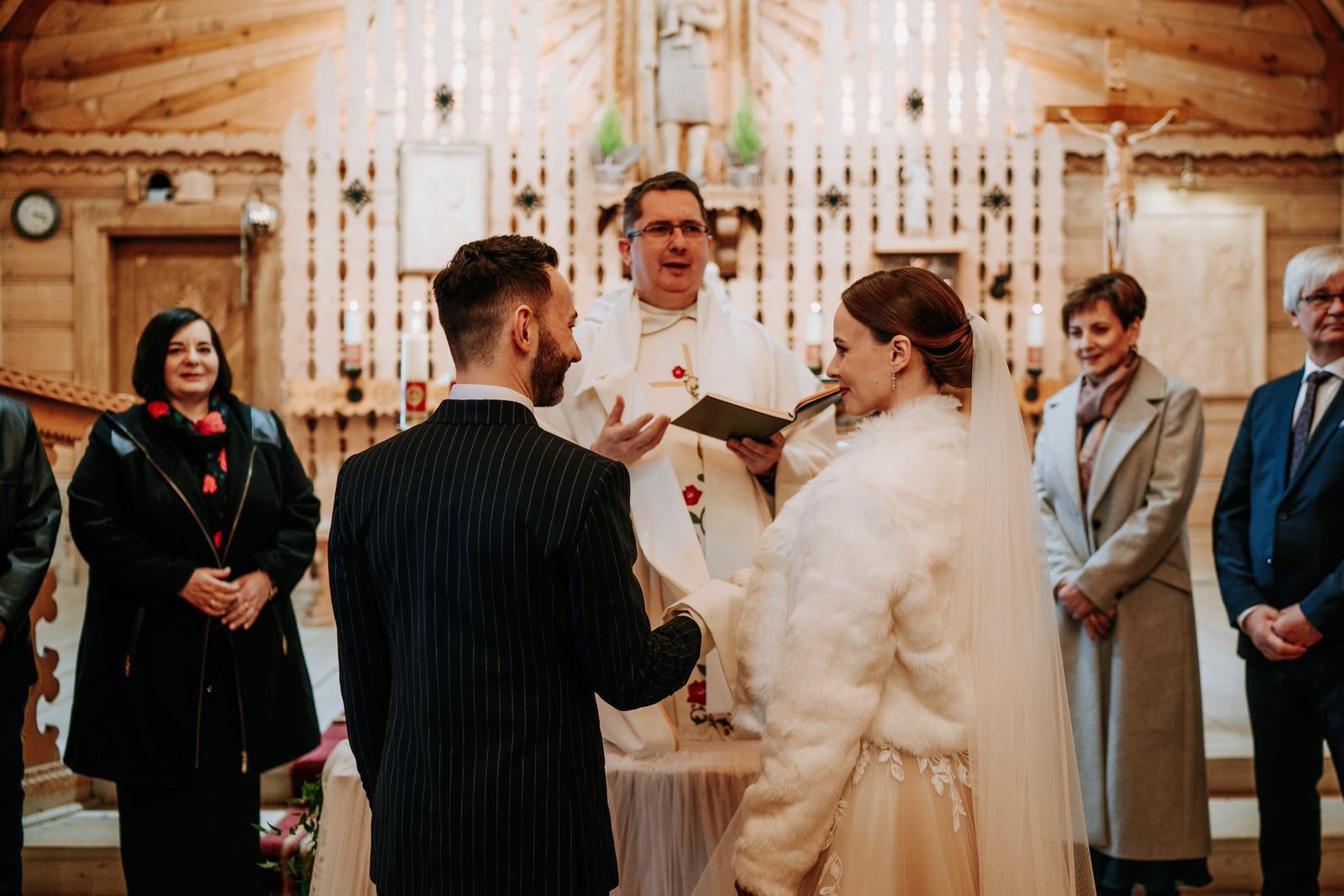 Ślub Małe Ciche Kościół Małe Ciche 84 Ślub Małe Ciche Kościół Małe Ciche