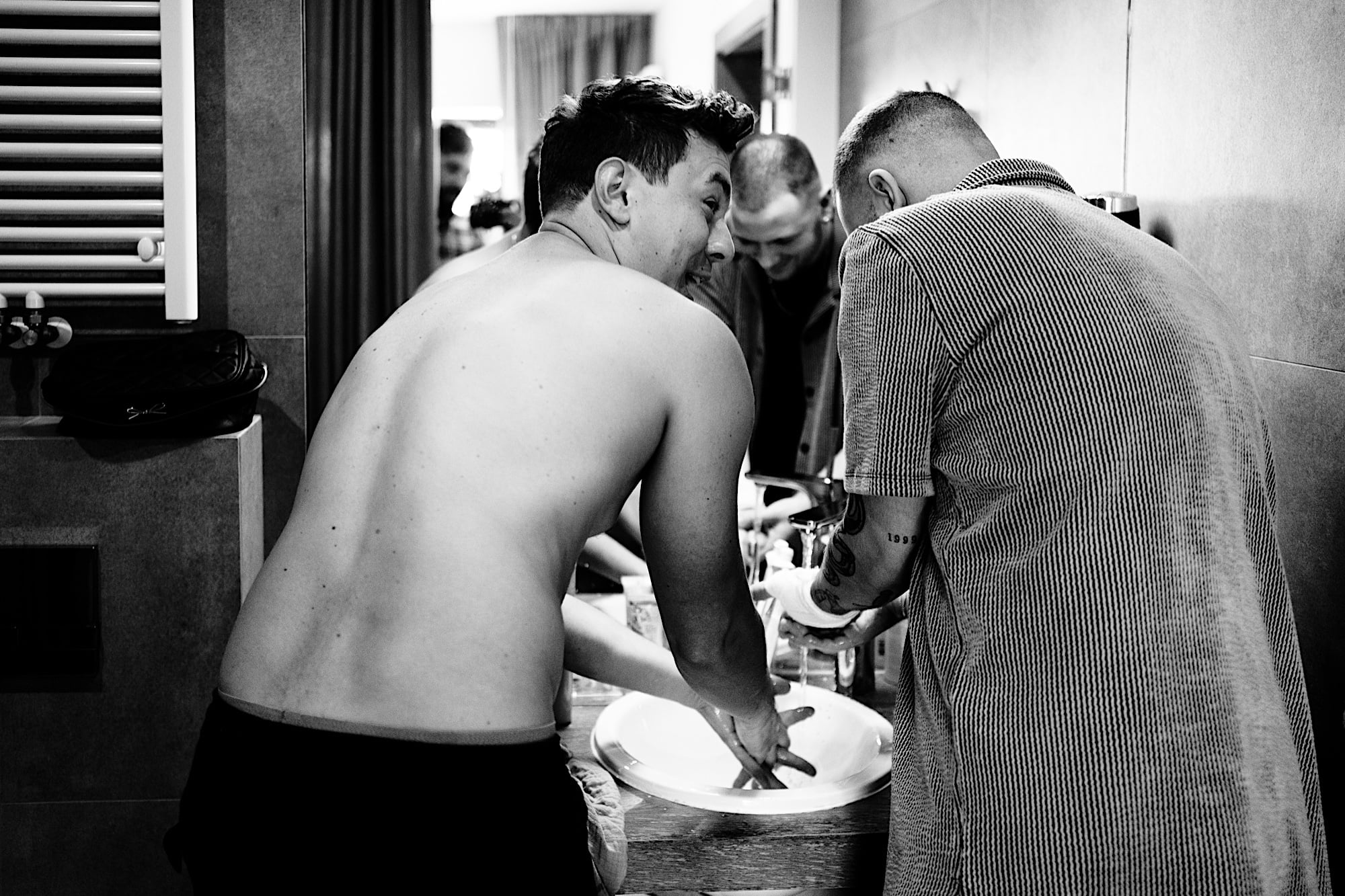 02_A7V05953 2 02 A7V05953